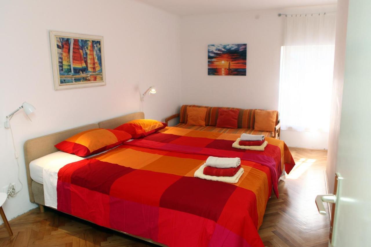 Appartement Spacious For 5 Pax Bg *