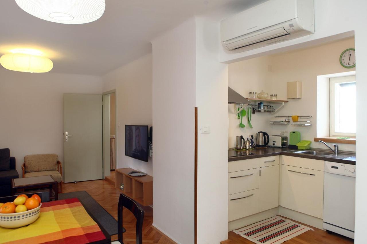 Spacious For 5 Pax Bg Appartement